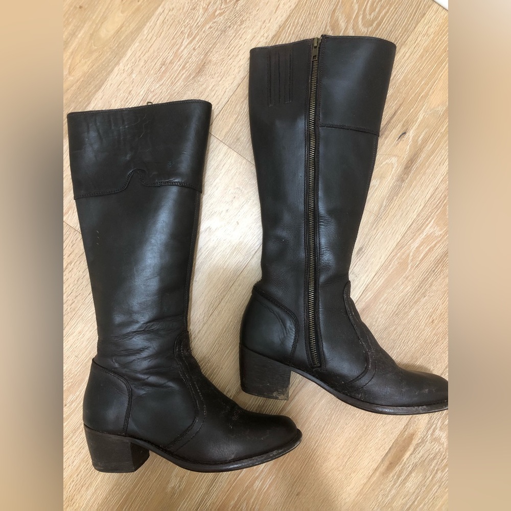 Hand crafted tall dark brown leather boots. Women’s size 10.